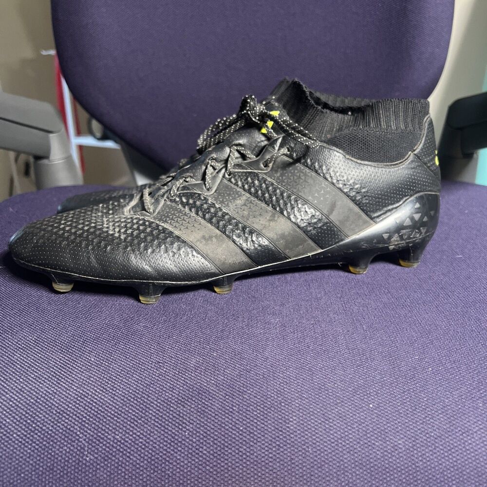 Adidas v 16.1 FG AG (13 US, 12.5 UK)